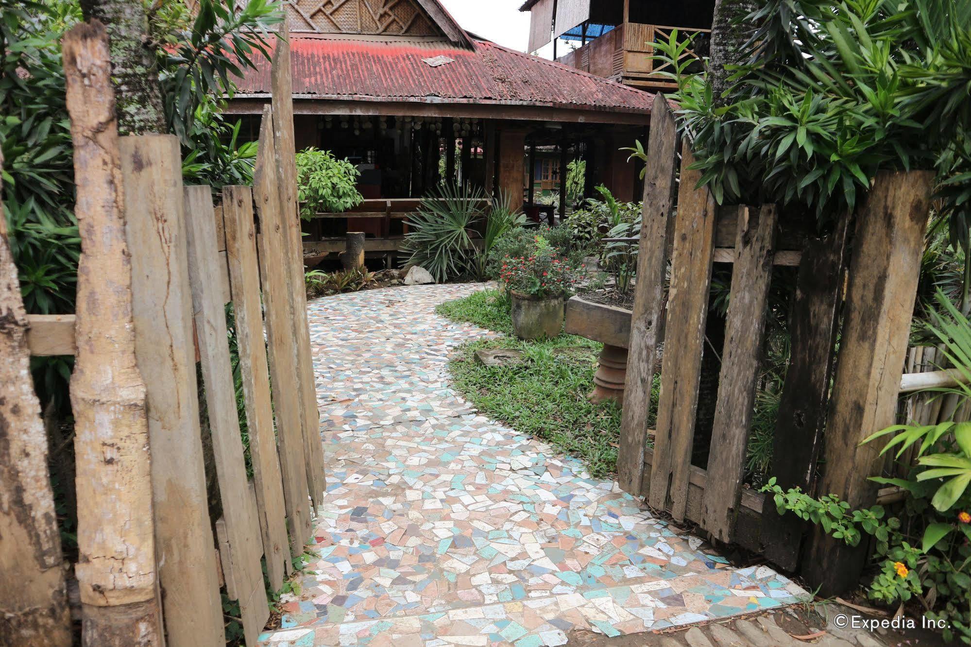 The Lotus Garden Bed & Breakfast Puerto Princesa Eksteriør bilde